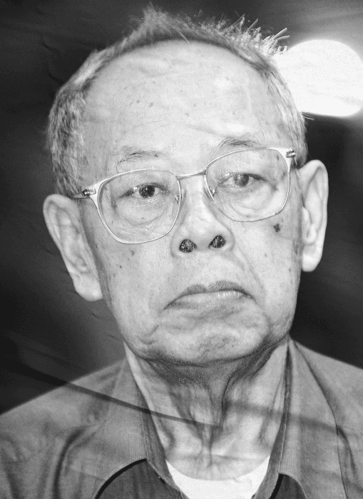 អៀង សារី
