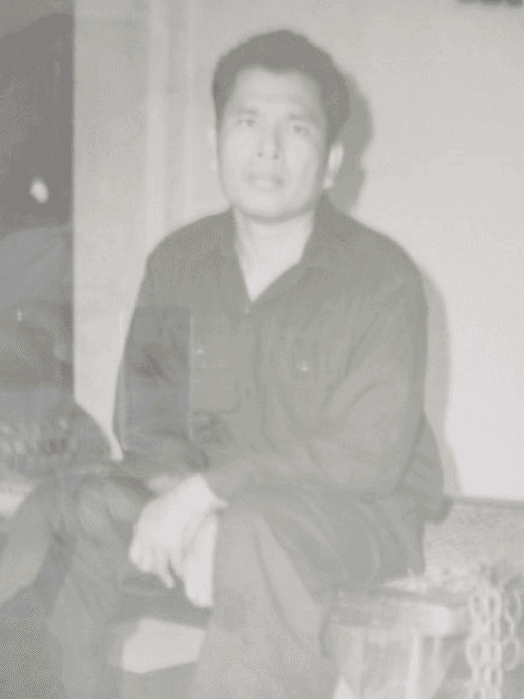 https://backend.eccc.gov.kh/uploads/koy_thuon_detail_ce4d485c81.png